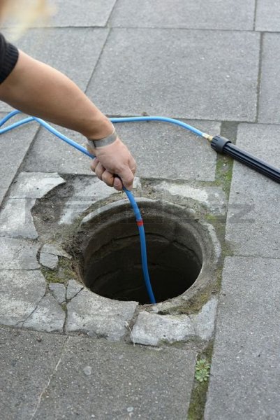 Kränzle kanalizační hadice na čištění potrubí 25m s tryskou KN055 (3+0), D12
